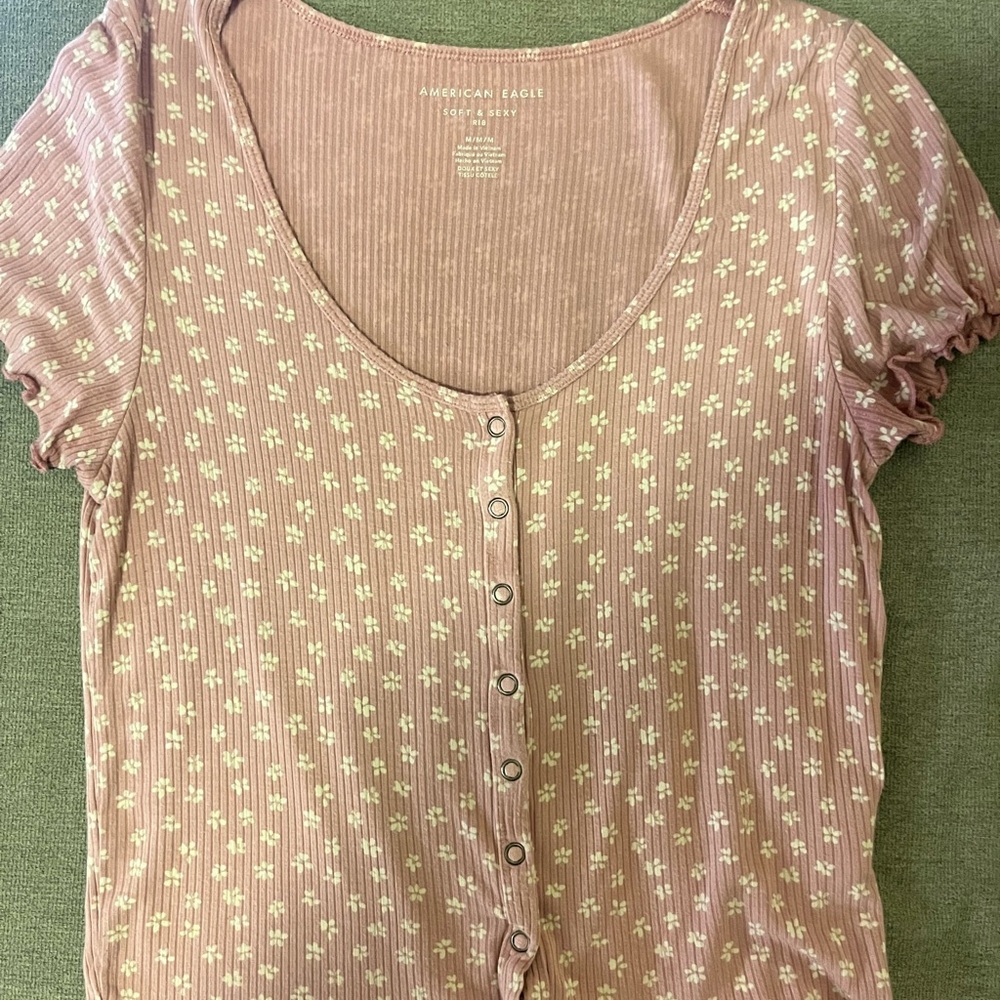 Ribbed floral crop top!
